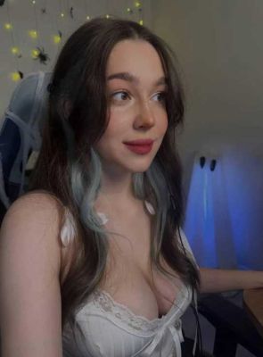 Полина, 8 911 745-84-04